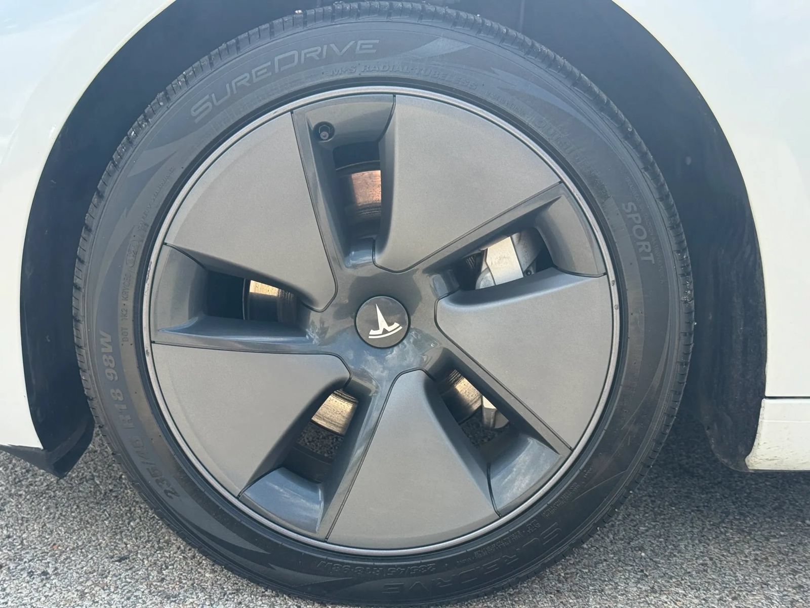 Used 2023 Tesla Model 3 Long Range AWD/4WD image 28