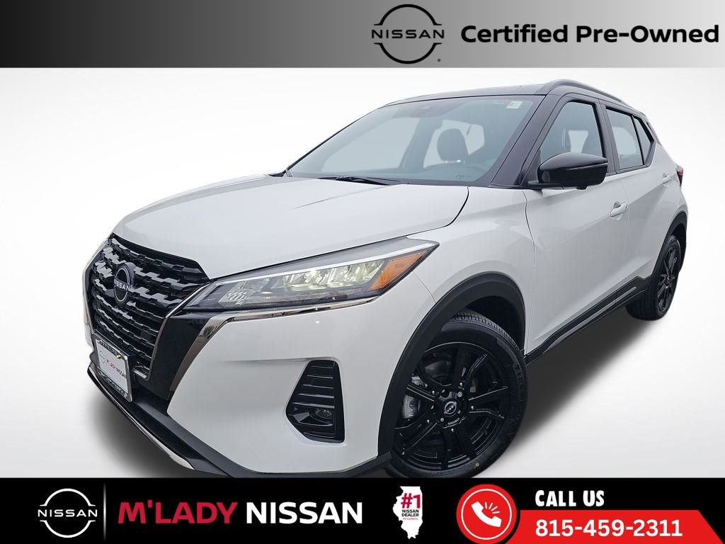 Used 2023 Nissan Kicks SR w/ SR Premium Package image 2