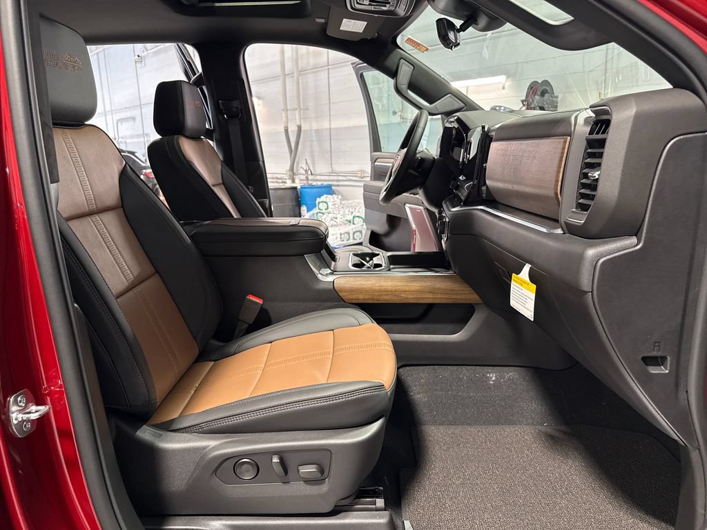 New 2026 Chevrolet Silverado 3500 High Country w/ High Country Premium Package AWD/4WD image 39