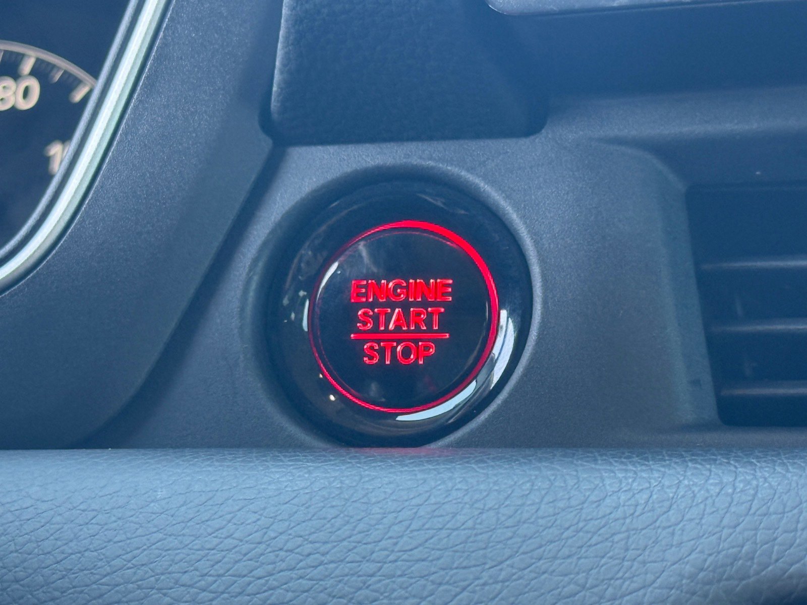 Used 2025 Honda Pilot Touring image 26