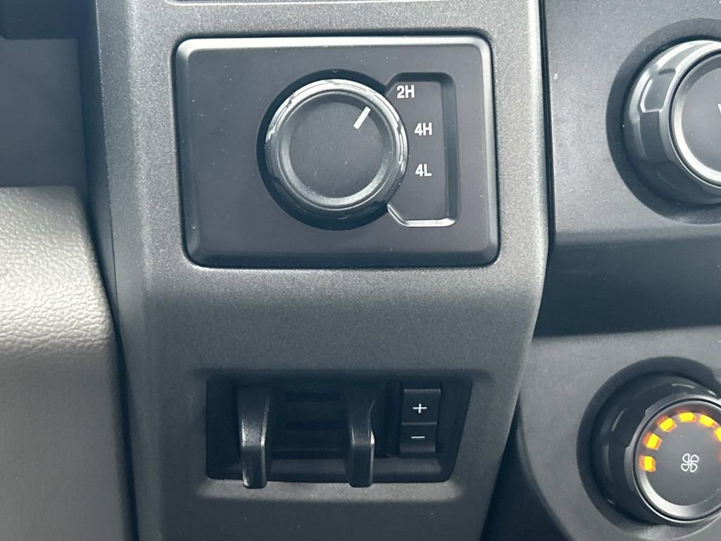 Used 2021 Ford F450 XL w/ Power Equipment Group image 25