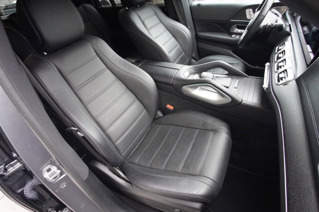 Used 2022 Mercedes-Benz GLS 450 4MATIC image 24