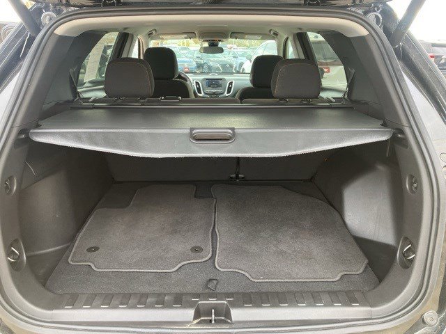 Used 2023 Chevrolet Equinox LT w/ Driver Convenience Package image 22