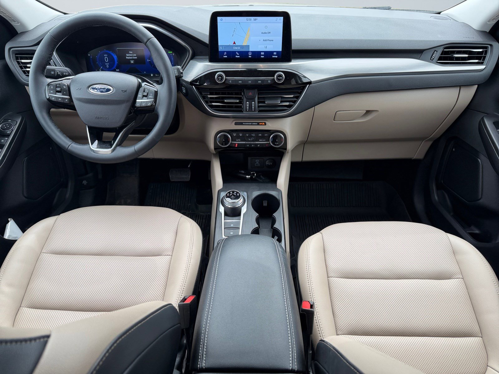 Used 2022 Ford Escape Titanium image 12
