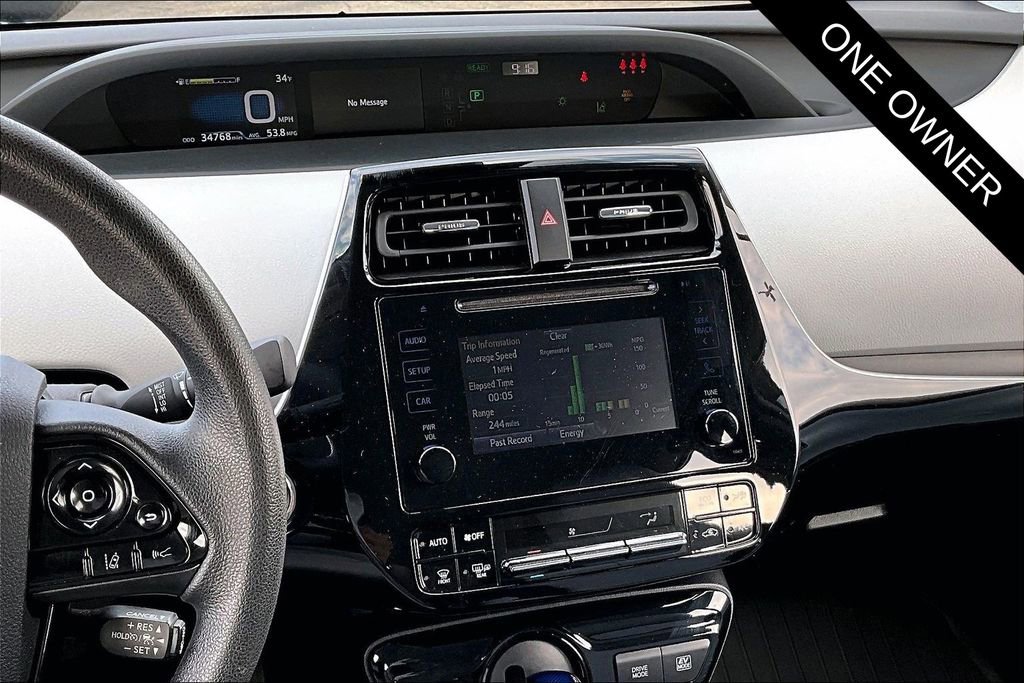 Used 2019 Toyota Prius LE image 9
