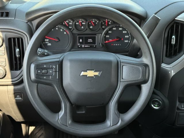 Used 2023 Chevrolet Silverado 1500 Custom AWD/4WD image 13