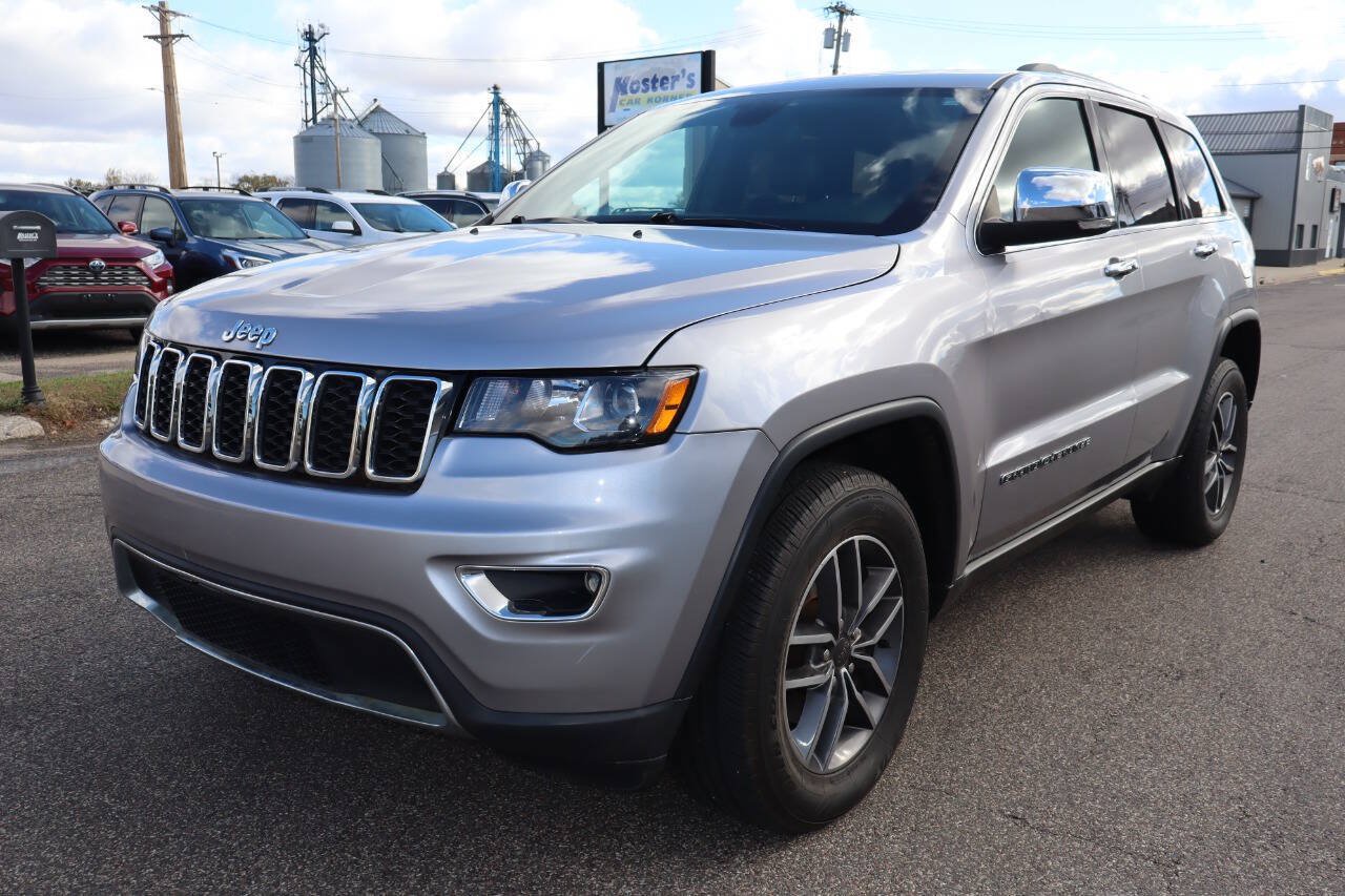Used 2019 Jeep Grand Cherokee Limited AWD/4WD image 1