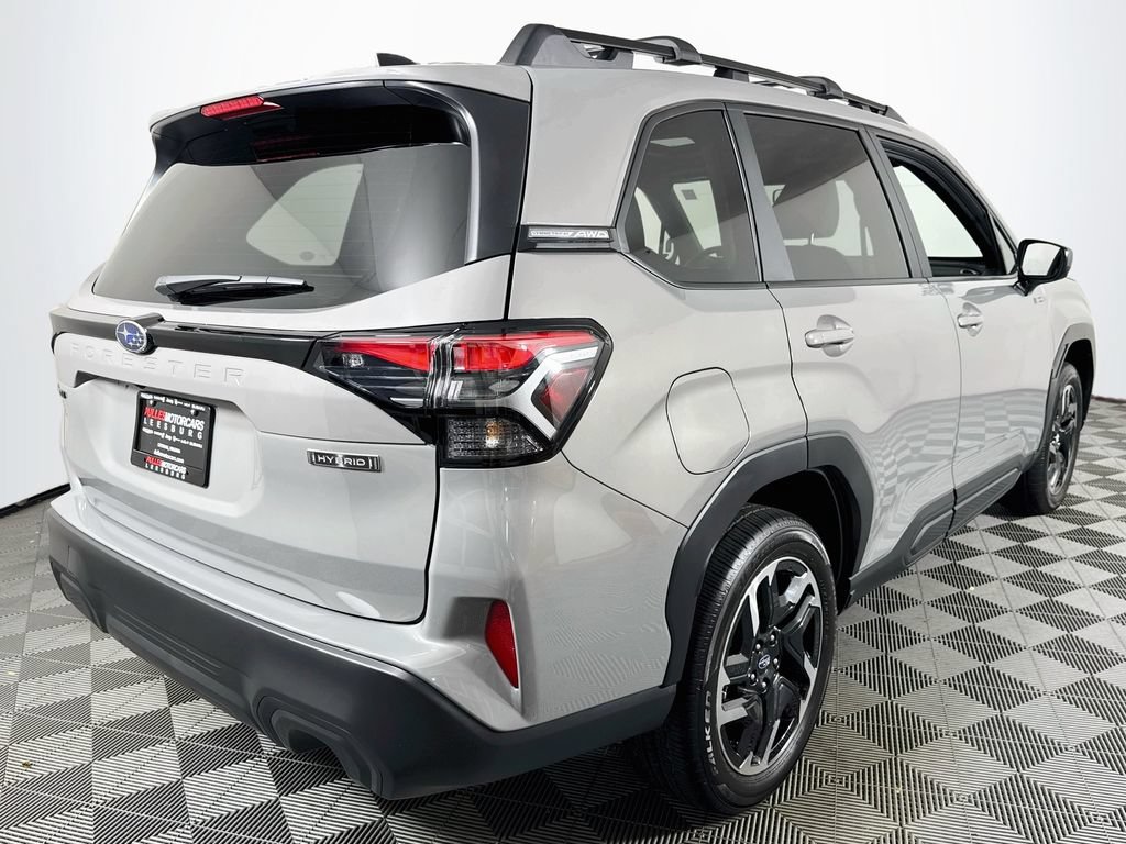 Used 2026 Subaru Forester Touring AWD/4WD image 7