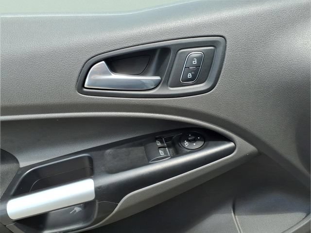 Used 2022 Ford Transit Connect XLT FWD image 13