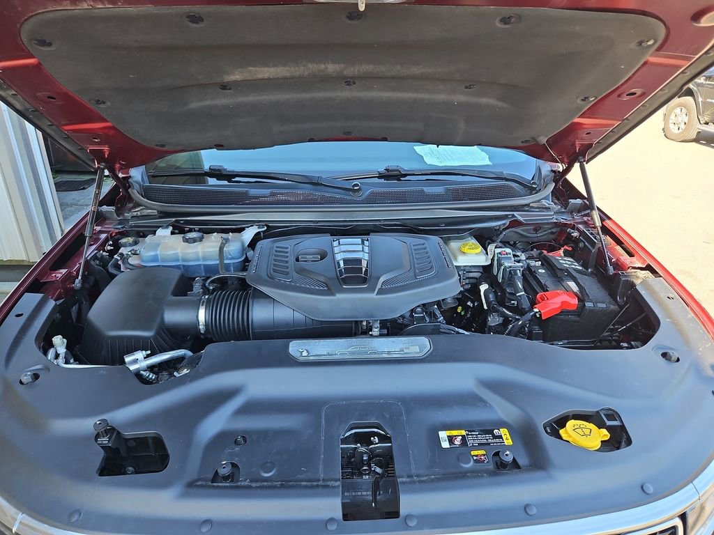 Used 2024 Jeep Wagoneer Series II w/ Flexible Seating Group image 39