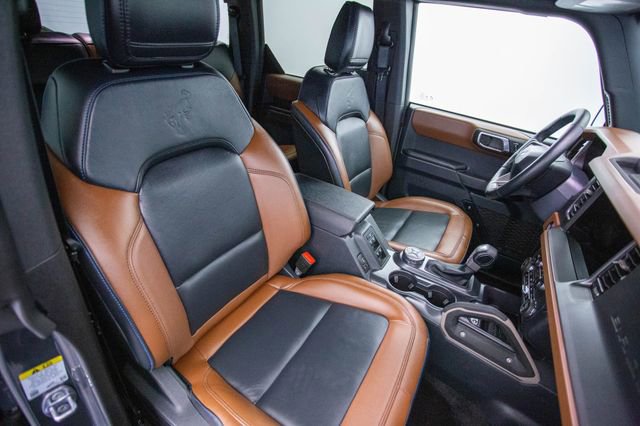 Used 2024 Ford Bronco Outer Banks AWD/4WD image 21