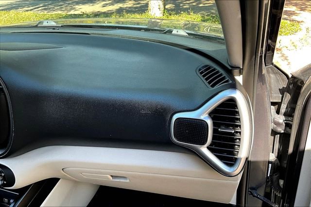 Used 2020 Kia Soul LX image 23