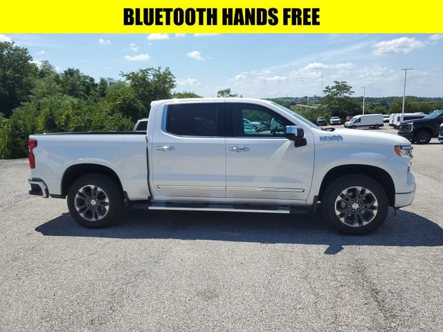 Used 2024 Chevrolet Silverado 1500 High Country image 3