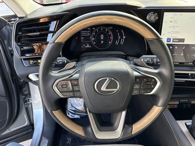 Used 2023 Lexus RX 350 Premium Plus w/ Cold Area Package FWD image 14