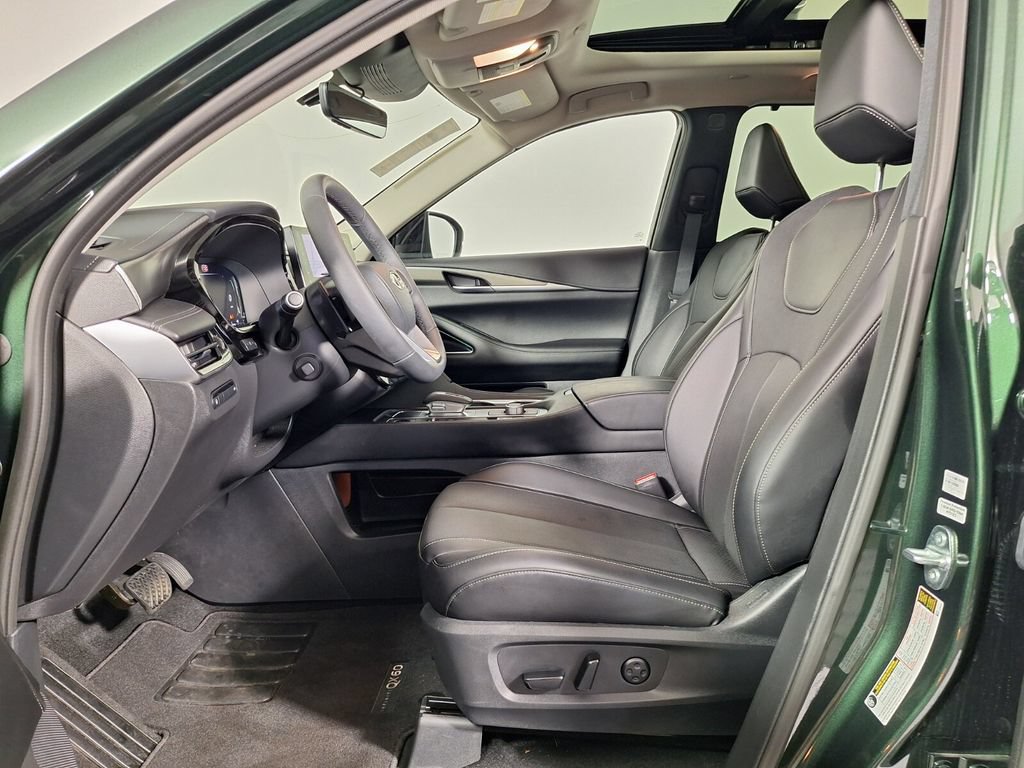 Used 2026 INFINITI QX60 Luxe w/ Cargo Package AWD/4WD image 12