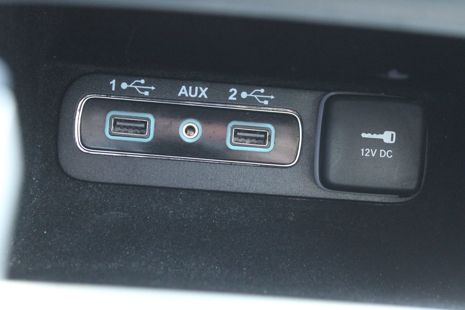 Used 2018 Jeep Grand Cherokee Summit AWD/4WD image 39