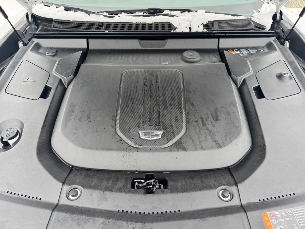 Certified 2024 Cadillac Lyriq Luxury w/ LPO, Floor Liner Package image 11