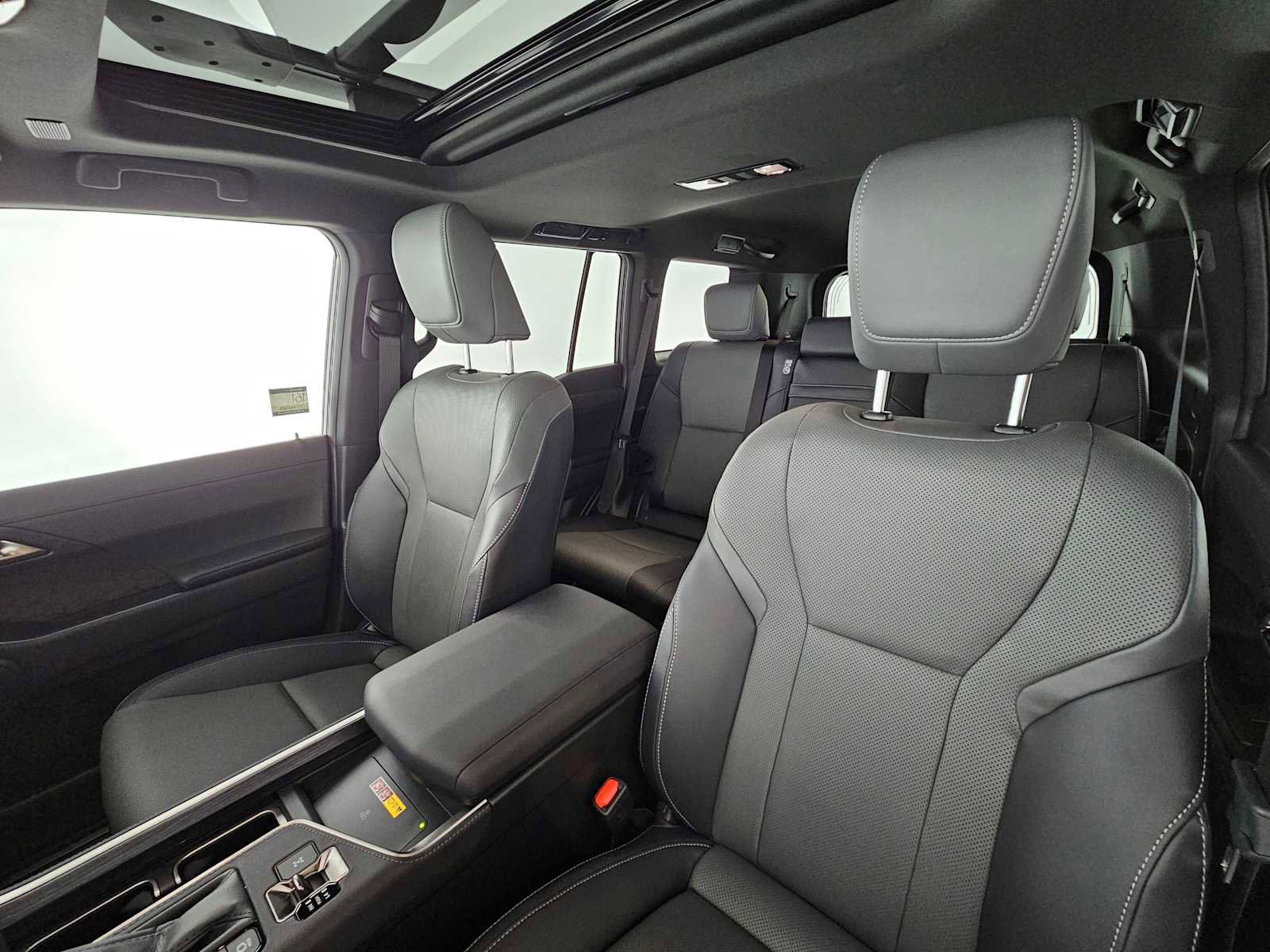 Used 2025 Lexus GX 550 image 22