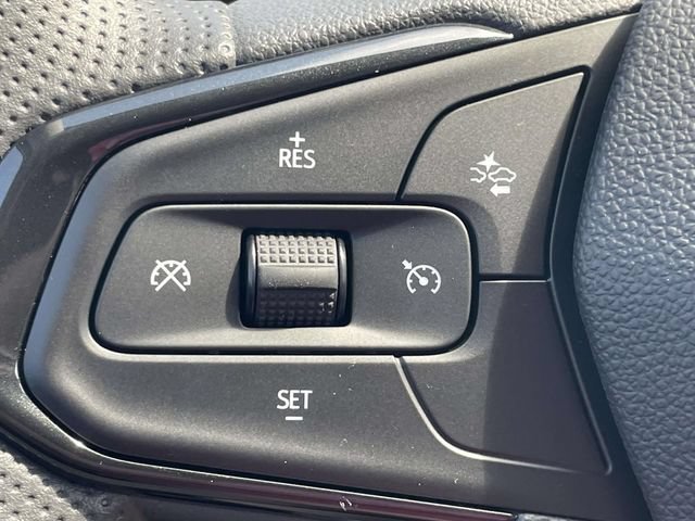 New 2026 Chevrolet Trax LS w/ LS Convenience Package FWD image 17