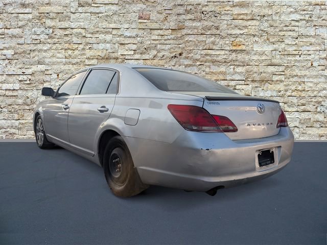 Used 2008 Toyota Avalon XL image 4
