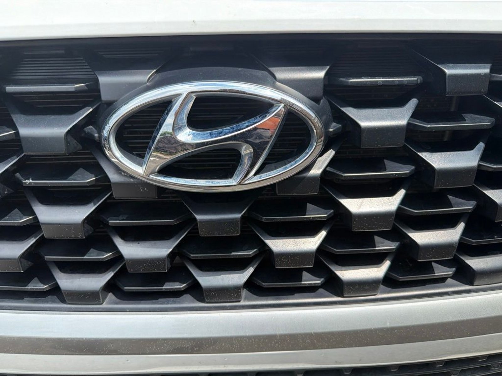 Used 2023 Hyundai Santa Fe SEL AWD/4WD image 3