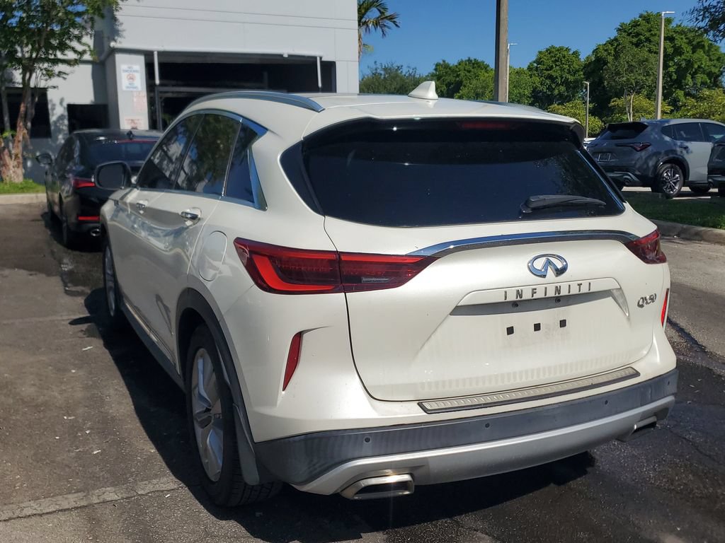 Used 2019 INFINITI QX50 Essential w/ Proassist Package FWD image 5
