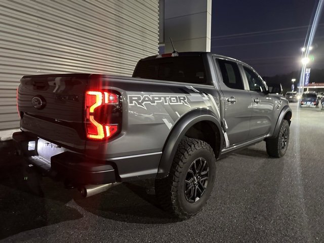 Used 2025 Ford Ranger Raptor image 3