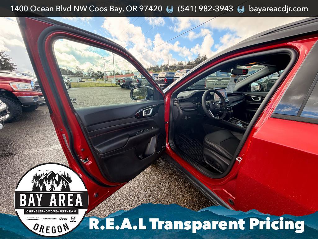 New 2026 Jeep Compass Trailhawk image 10