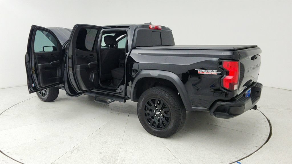 Used 2024 Chevrolet Colorado Trail Boss AWD/4WD image 11