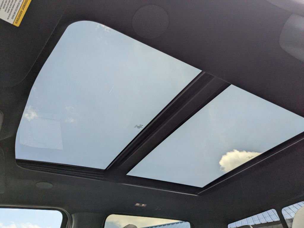 New 2025 Ford F150 Lightning Platinum image 18