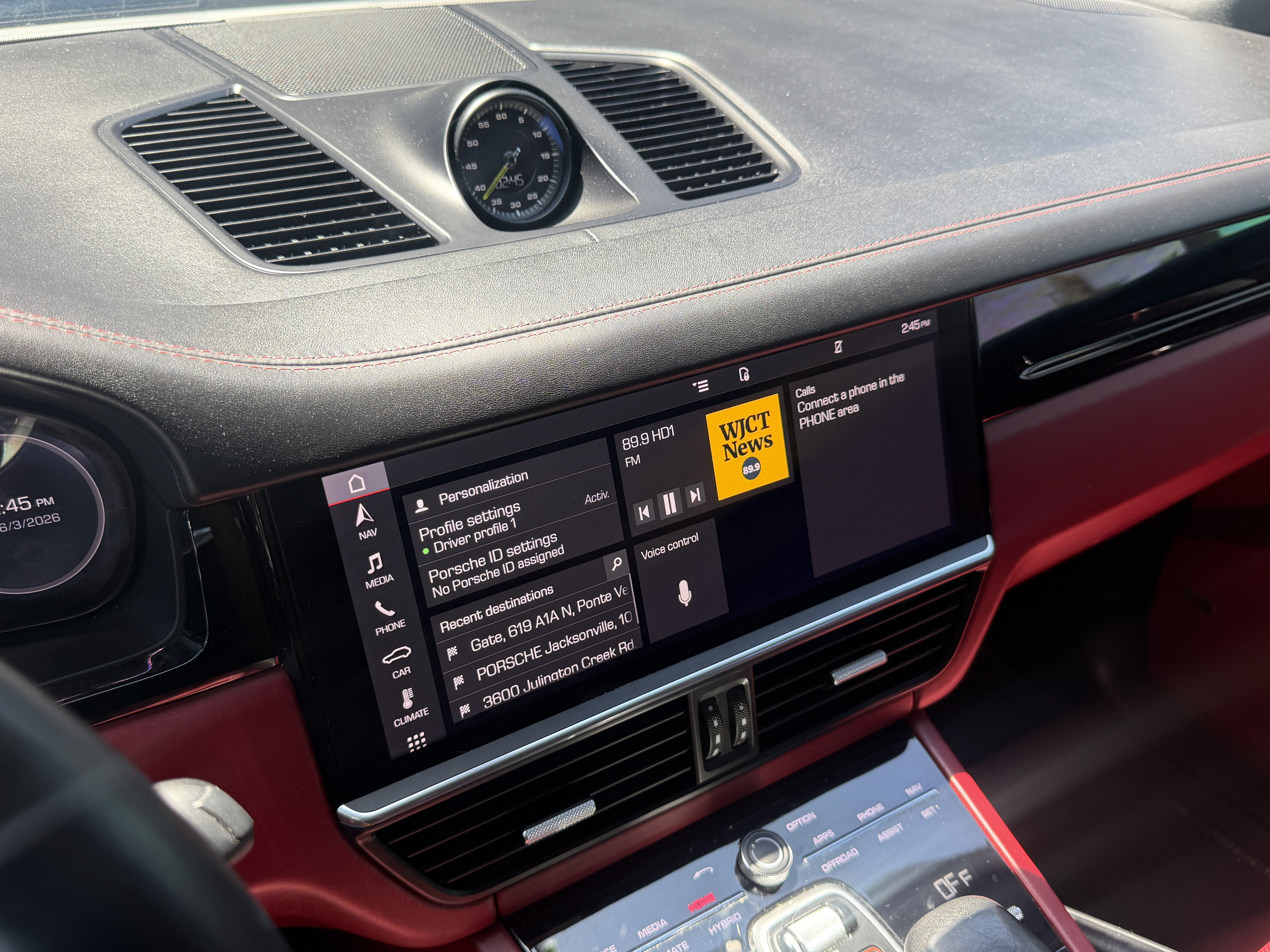 Certified 2021 Porsche Cayenne E-Hybrid AWD/4WD image 28