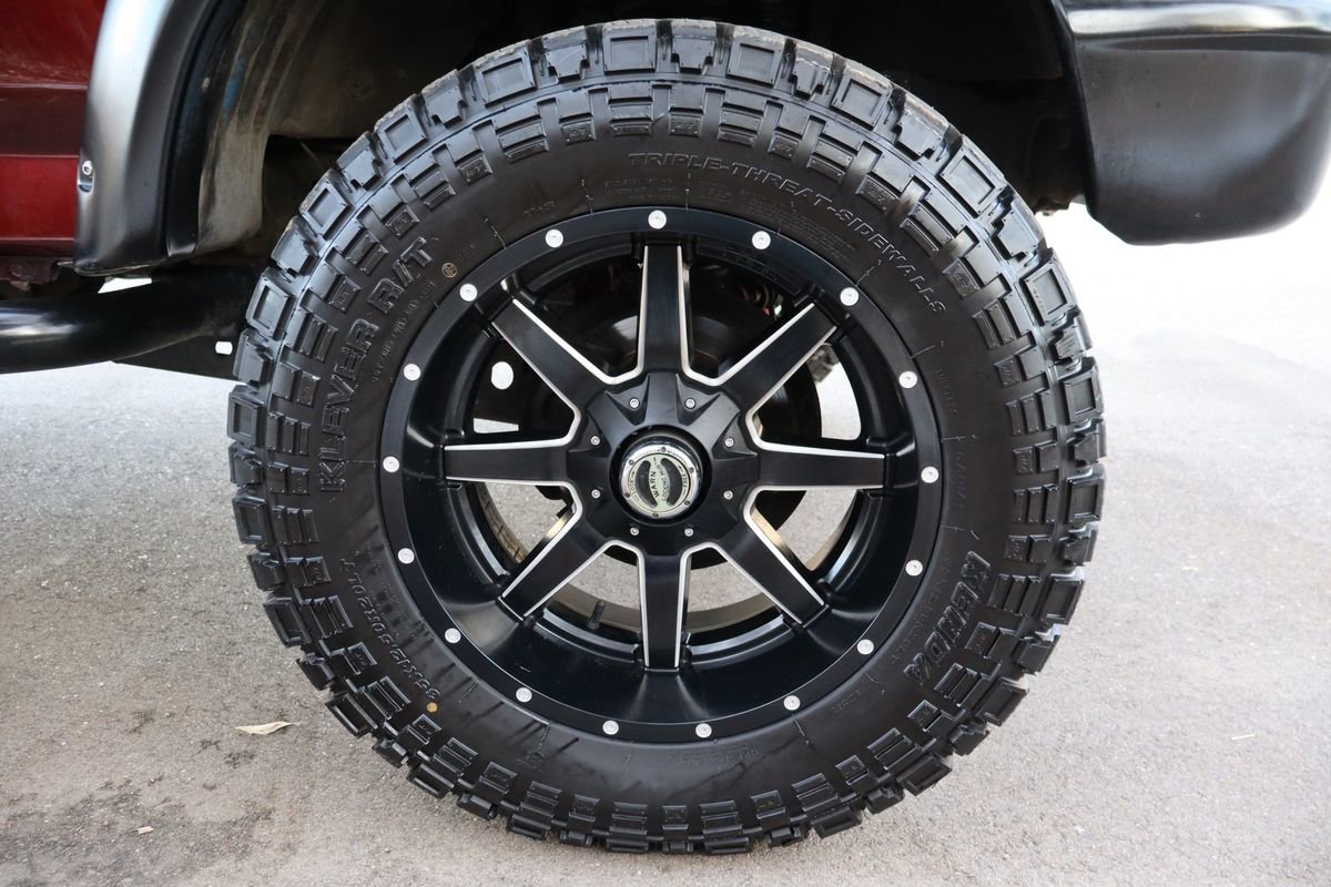 Used 1993 Ford Bronco XLT image 38