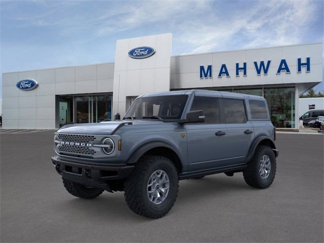New 2025 Ford Bronco Badlands image 1