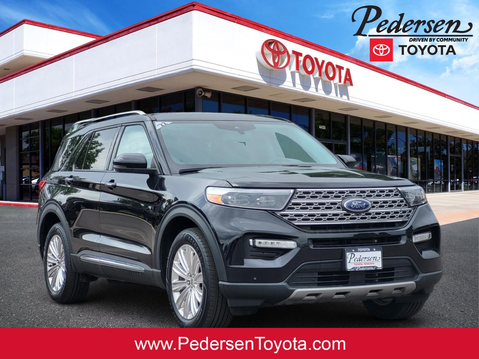 Used 2022 Ford Explorer Limited w/ Equipment Group 301A AWD/4WD video 1