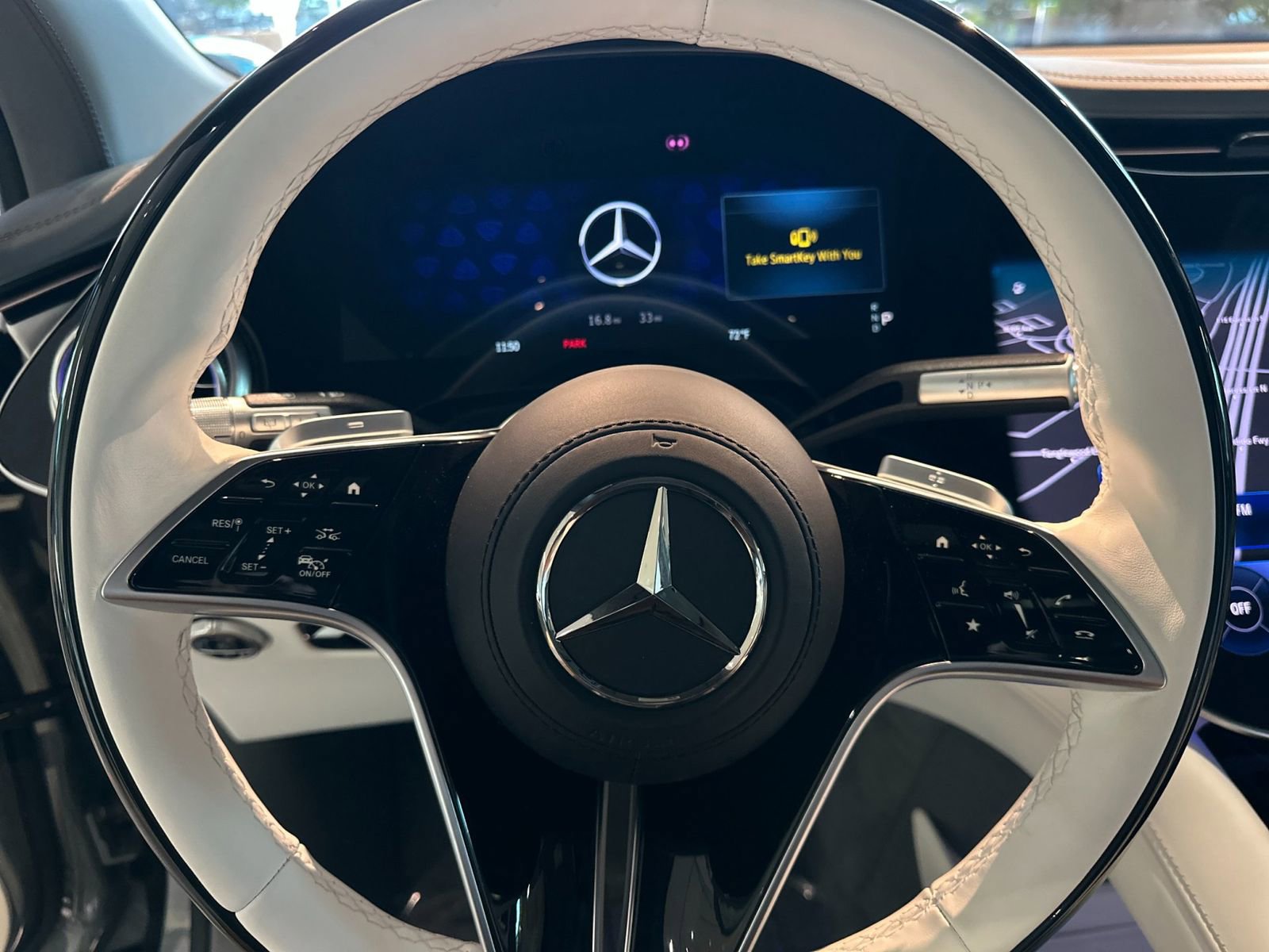 New 2025 Mercedes-Benz Maybach EQS 680 4MATIC image 25