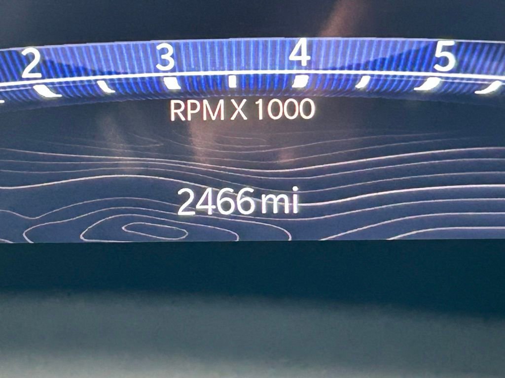 Used 2025 Jeep Grand Cherokee Laredo image 25