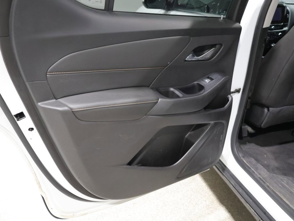 Used 2019 Chevrolet Traverse LT w/ LPO, Floor Liner Package image 19