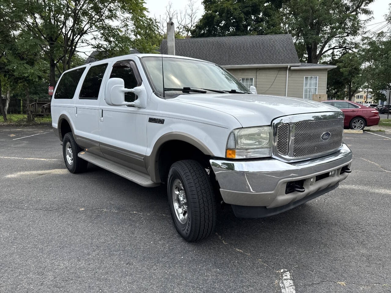 Used 2002 Ford Excursion Limited AWD/4WD image 3