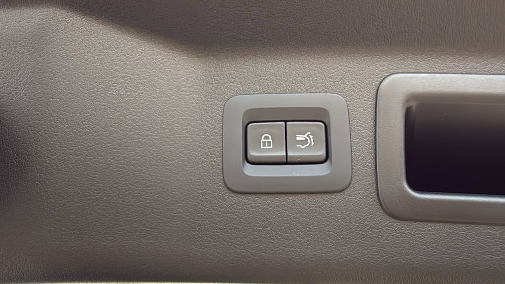 New 2026 MAZDA CX-90 Plug-In Hybrid w/ Preferred image 24