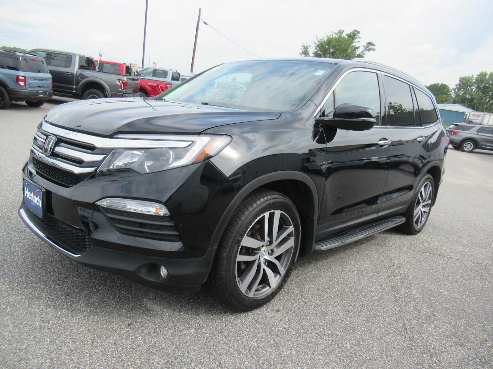 Used 2016 Honda Pilot Touring