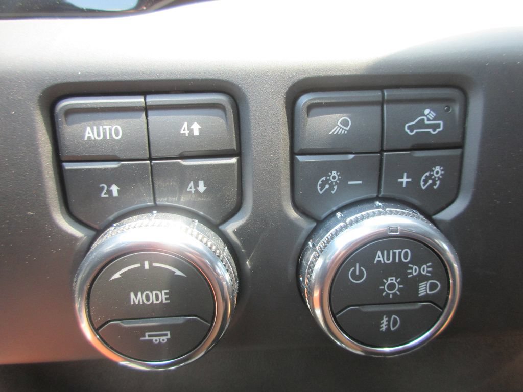 New 2026 GMC Sierra 2500 Denali Ultimate AWD/4WD image 18