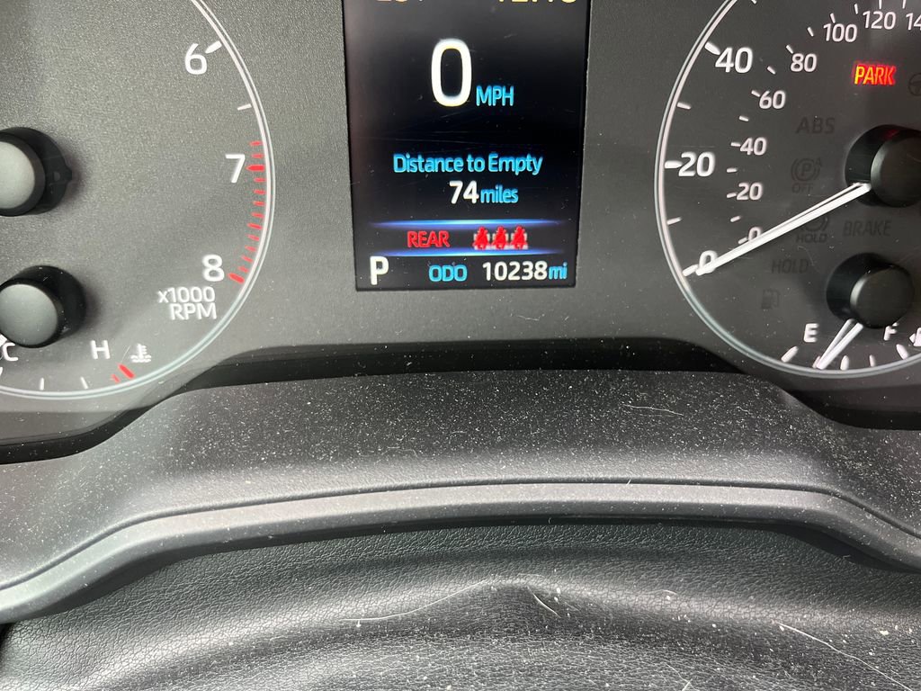 Certified 2025 Toyota Corolla LE image 33