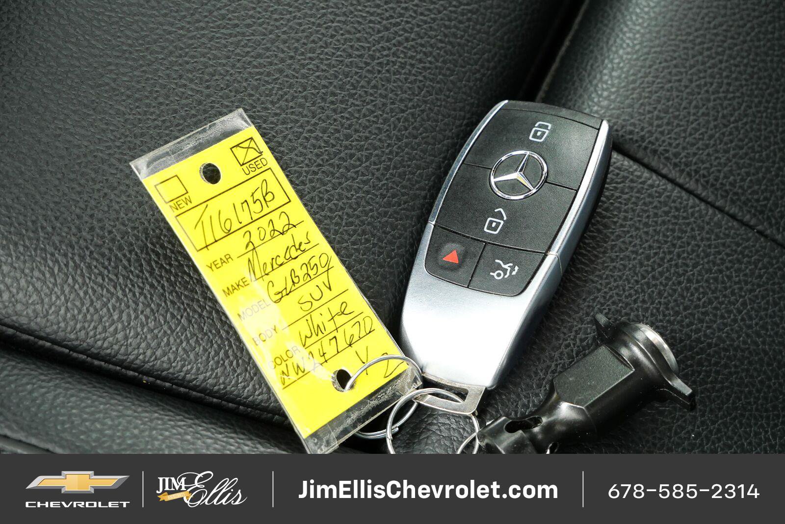 Used 2022 Mercedes-Benz GLB 250 w/ Premium Package Lite image 37