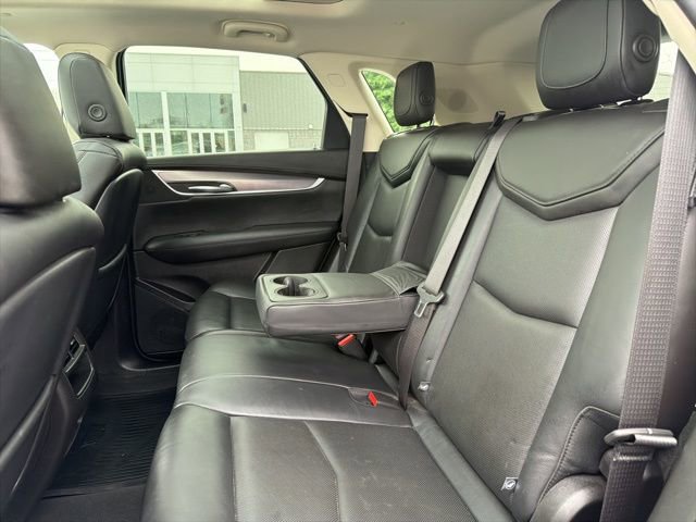 Used 2018 Cadillac XT5 Luxury w/ LPO, Sport Package image 37