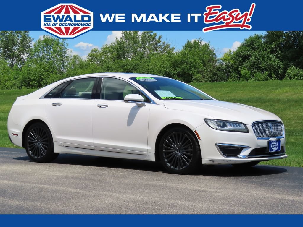 Used 2017 Lincoln MKZ Reserve w/ Climate Package FWD image 1