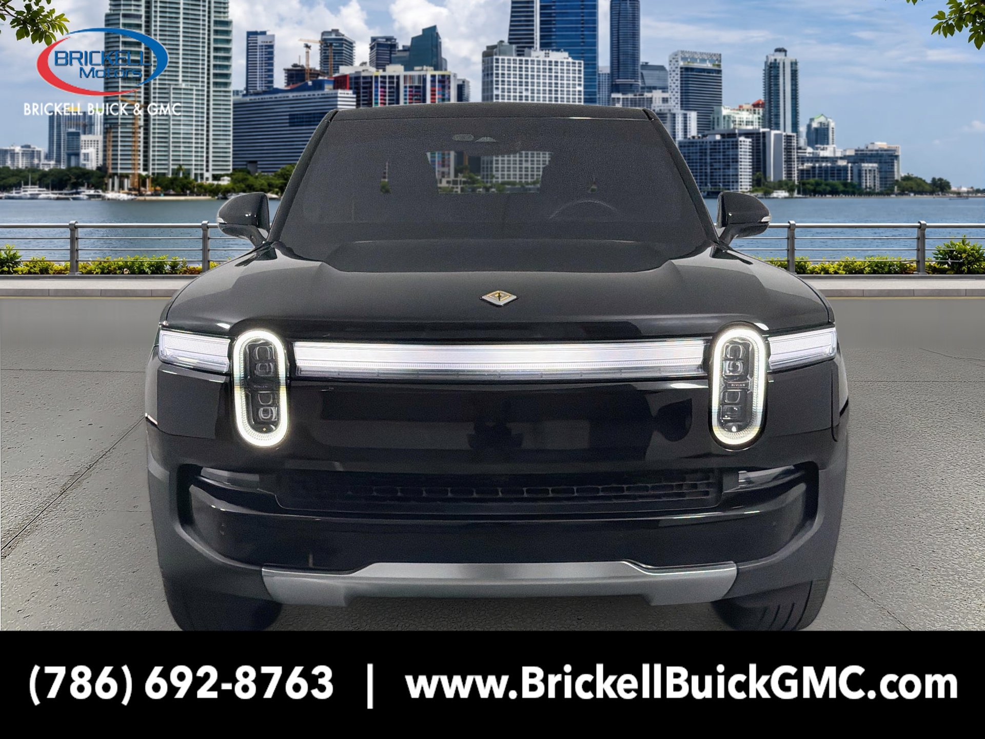 Used 2025 Rivian R1T Adventure Dual AWD/4WD image 9