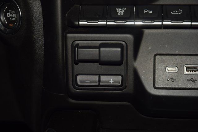 Used 2022 Chevrolet Silverado 3500 High Country AWD/4WD image 35