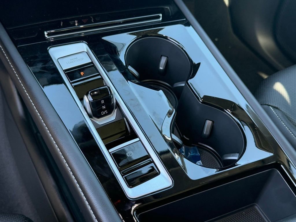 New 2026 Volkswagen Atlas SE image 16