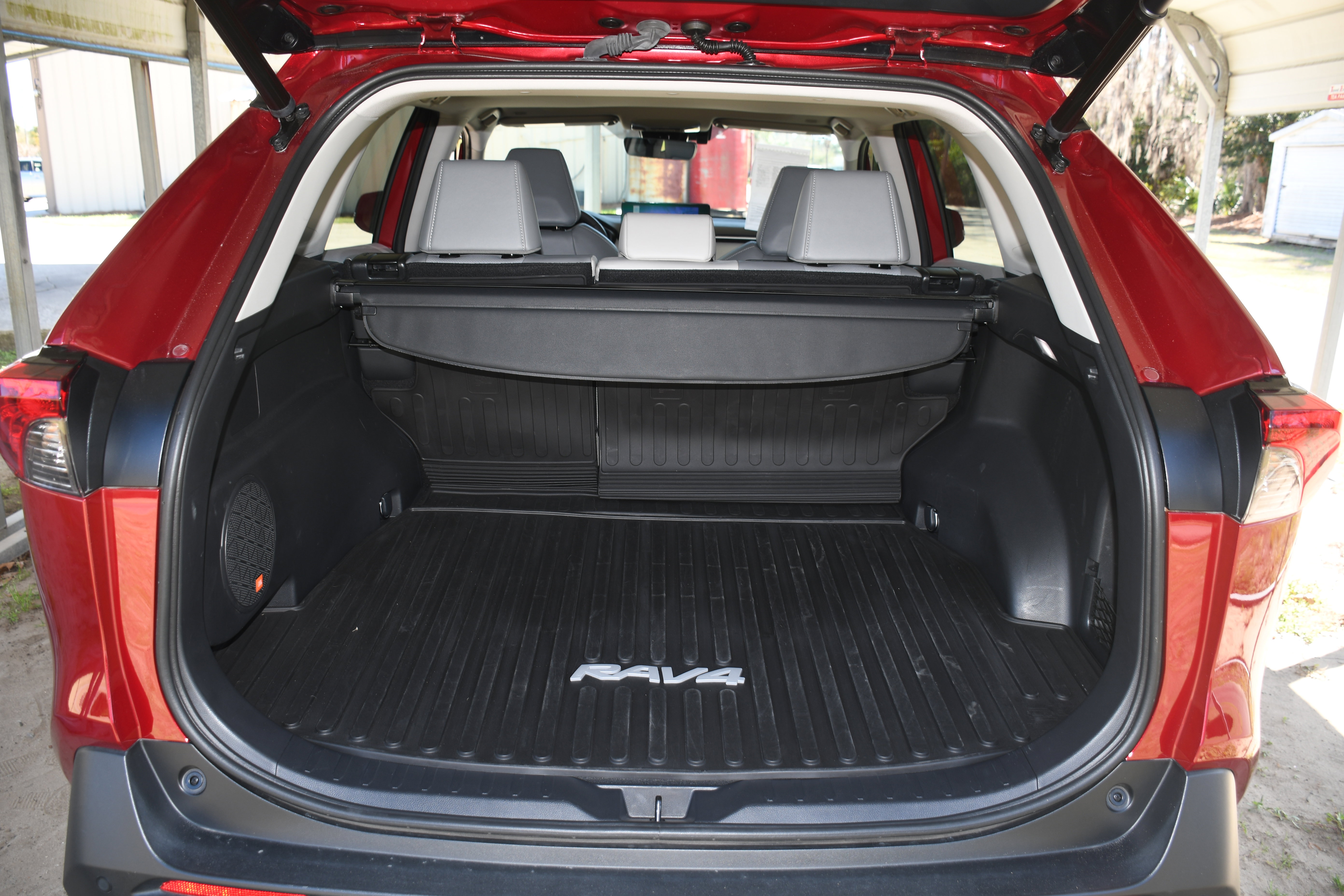 Used 2023 Toyota RAV4 Limited w/ Limited Grade Weather Package image 19