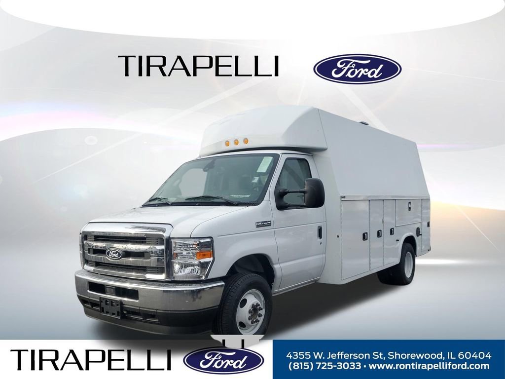 New 2026 Ford E-450 and Econoline 450 Super Duty w/ Power Equipment Group image 1